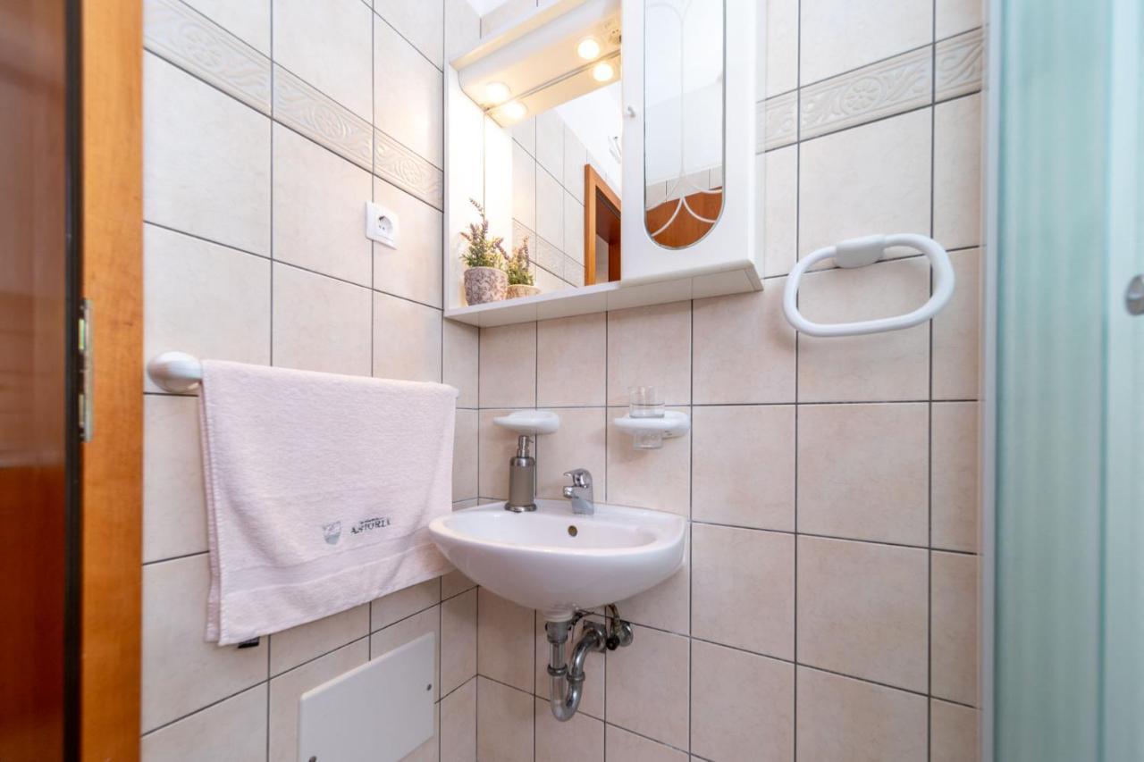 Astoria Apartment *